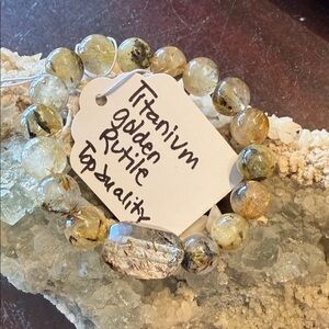 Golden titanium Rutilated Quartz Bracelet top quality all natural
